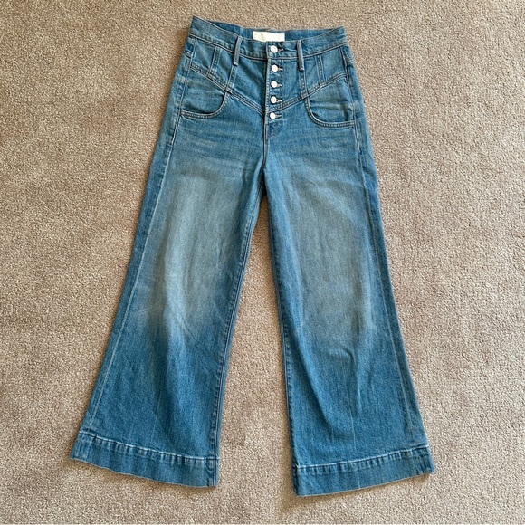 MOTHER Superior Swooner Roller Yoke Crop Flare Jean - Picture 4 of 11